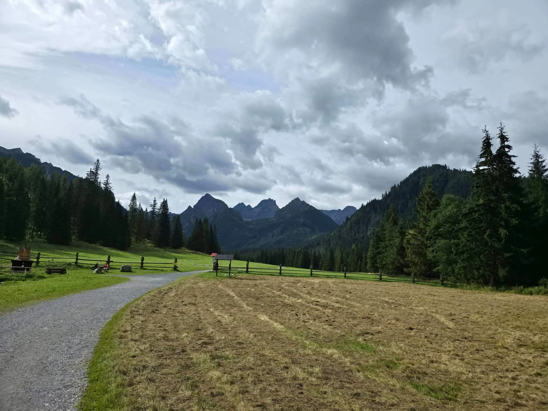 Dolina bialej wody – Biała Woda Valley and Litworowy Staw, photo 7